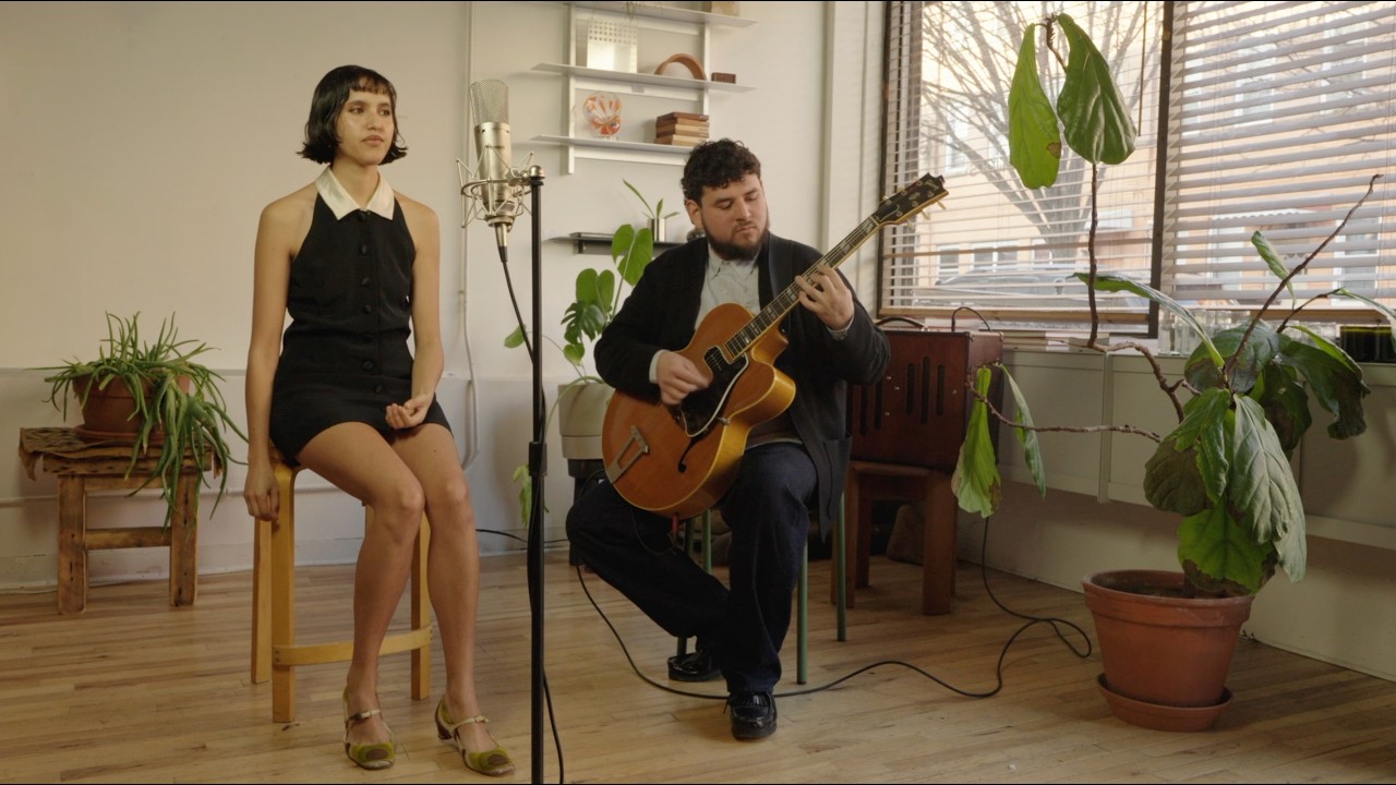 Promotional video thumbnail 2 for Haley Grey - Romantic Lounge Singer