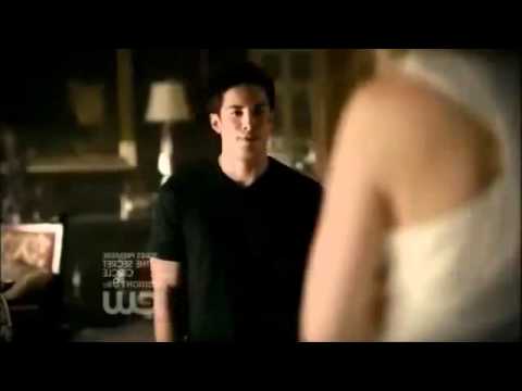 The Vampire Diaries 3x01 - Elena,Caroline and Tyler - It was a goodbye kiss