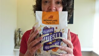 Mornflake Classic Muesli Fruit & Nut Amazon UK review. Excellent quality & flavour 750g £5.45 Prime.