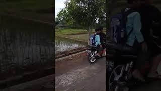Download lagu Bocil Naik Yamaha Alfa mp3