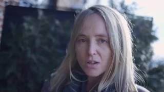 Lissie Performs "Daughters" for International Women's Day