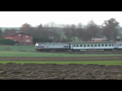 TLK "Artus" EP09-039 i parę przelotówek