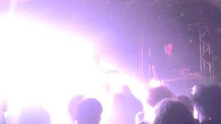 Red Lorry Yellow Lorry - Last Train