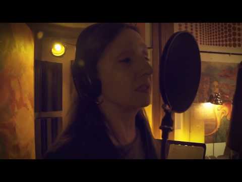 Liliana Vitale, Yusa │Fin y principios