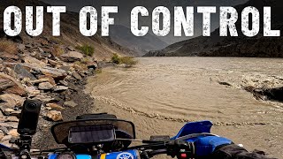 Rising waterlevels of the Bartang River complicate everything - Tajikistan 🇹🇯 | S8, EP97
