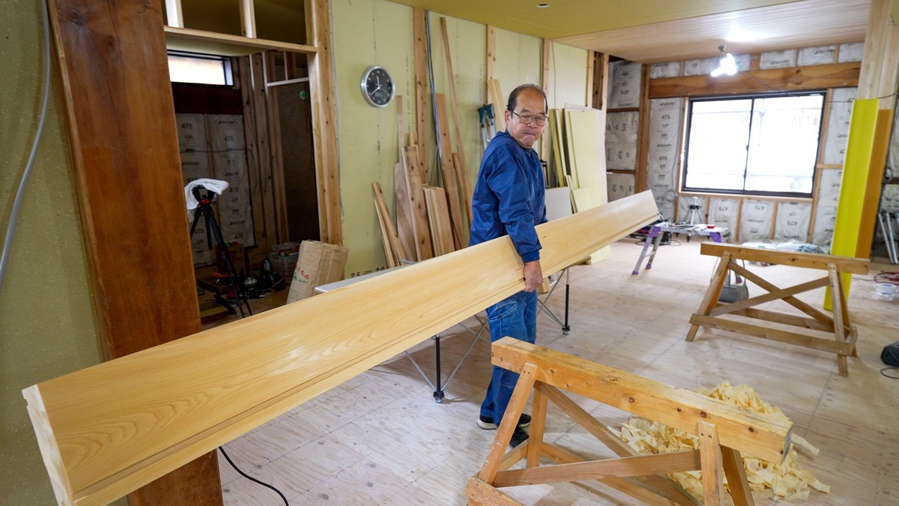 【4mの玄関】昔ながらの団らんの空間は玄関に【大工の築55年リフォーム - part9】