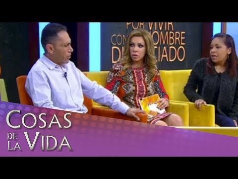 My parents hate me for living with a divorced man.