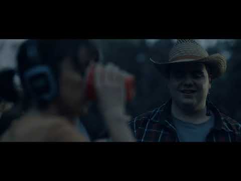 Thumbnail of the video: La fiesta silenciosa - Trailer oficial