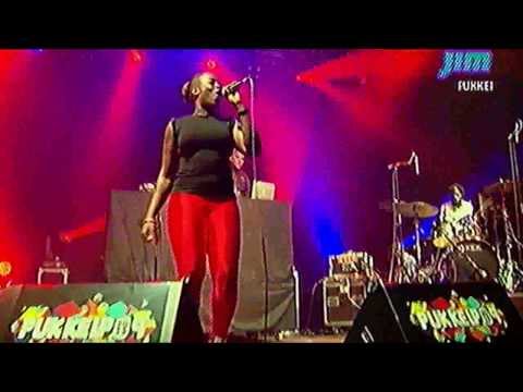 Naughty Boy - Wonder @ Pukkelpop 2013