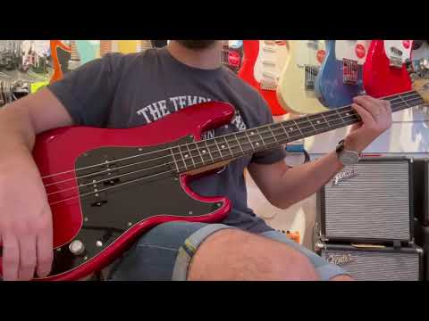 Fender Precision Bass American Standard 2005 - Candy Apple Red S1 image 15