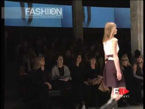 "Miu Miu" Autumn Winter 2001 2002 Milan 2 of 3 pret a porter by FashionChannel.mov