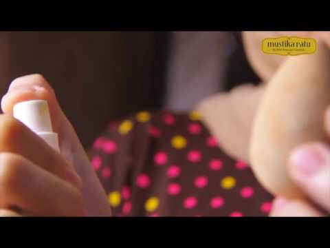 Tutorial Using Oxy Spray as moisturizer for BeautyBlender