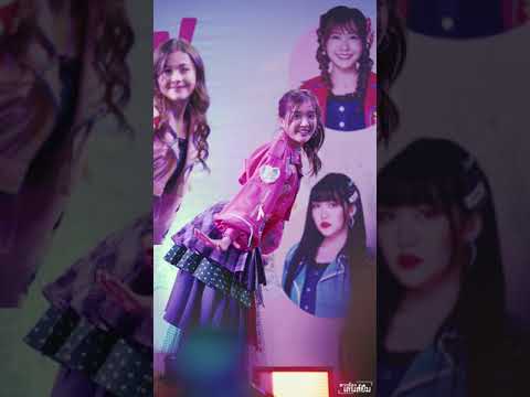 Hashire Penguin - Jennis BNK48 @ Road Show Central Plaza Mahachai 200815 [Fancam]