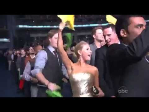 PSY ft Special guest MC Hammer - _Gangnam Style_2 Legit 2 Quit_ on American Music Awards AMA)