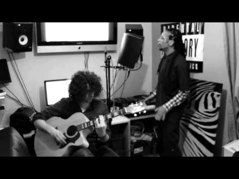 Could you be loved - Bob Marley Tribute By Gizla & Karl Golden