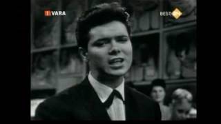 Cliff Richard & The Shadows - The Young Ones