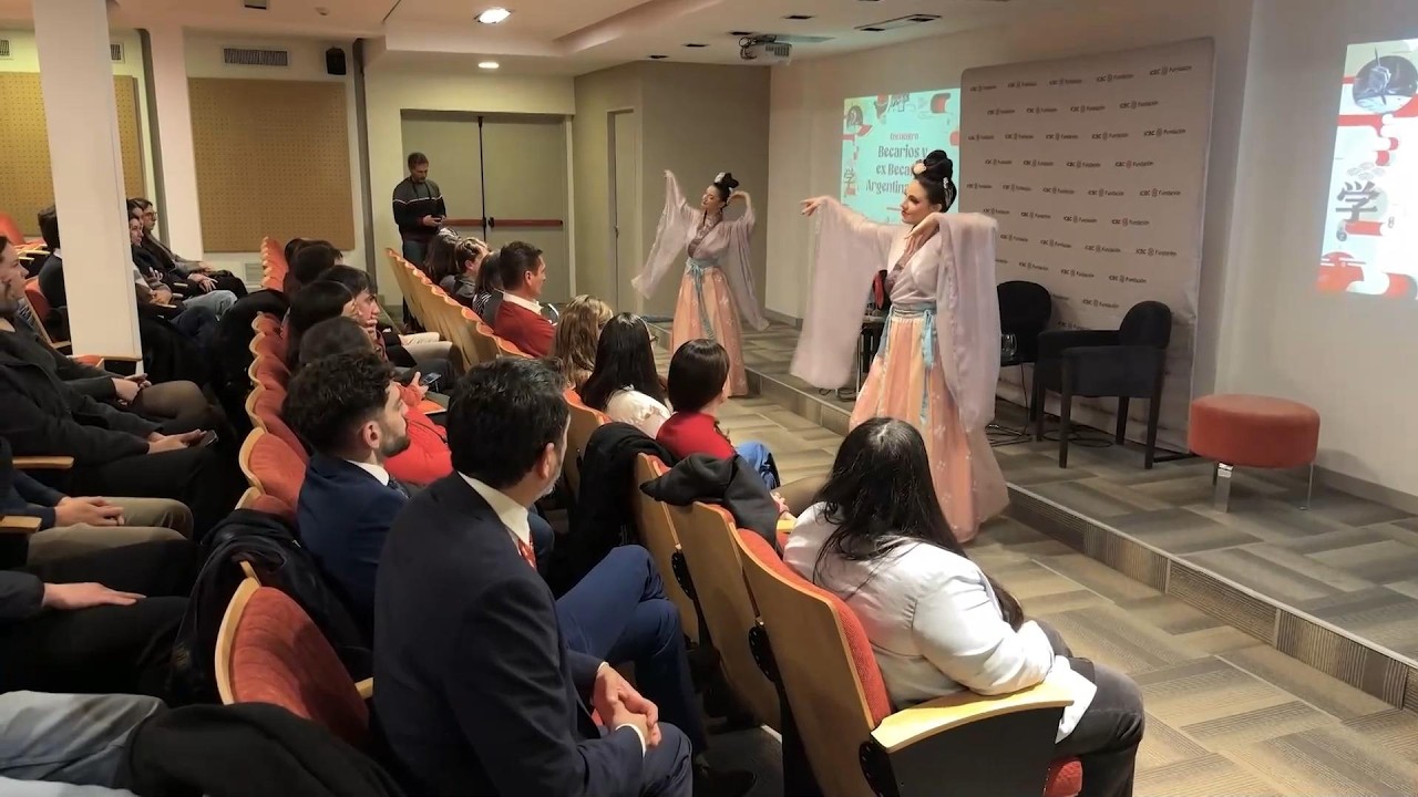 Becarios argentinos valoran intercambios con China