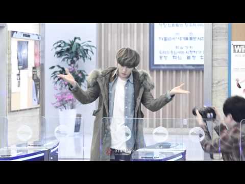 150306 Eunhyuk - commuting to KTR