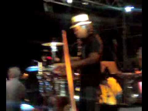 GILBERTO GIL Live Backstage Percussao GUSTAVO DI DALVA - Todas meninas baianas