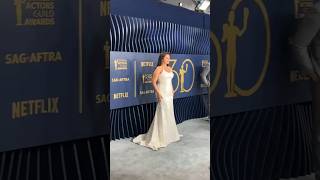 We love #SelenaGomez like a love song, baby. 😍🤍 #SAGAwards #AwardSeason