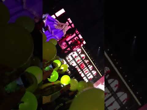OTR II Warsaw - FAMILY FEUD UPGRADE YOU - Jay Z Beyonce