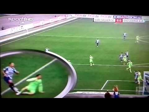 Handspiel Karlsruhe - Aue