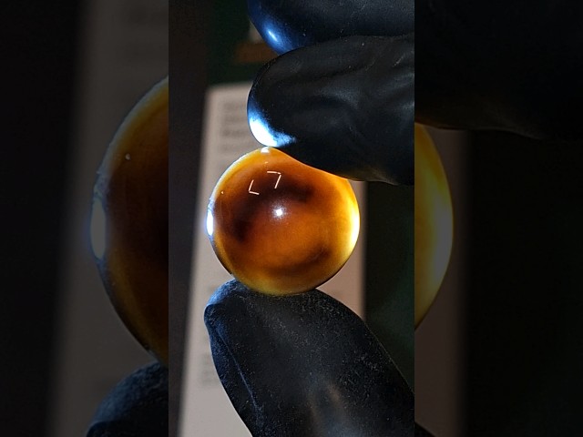 مصور هيئة عين حجر عقيق طبيعي مفحوص و موثق بشهادة م...