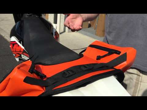 How to Install the Giant Loop MoJavi Saddlebag on KTM 690 Enduro