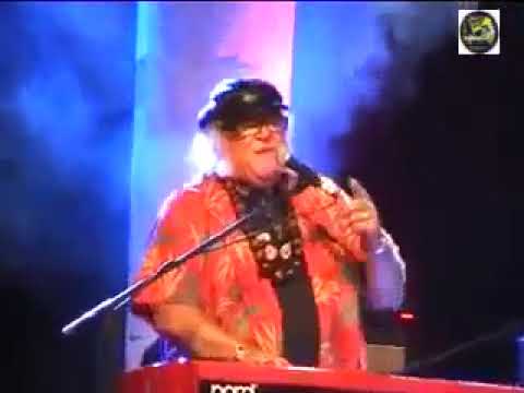 Focus; Thijs van Leer does his falsetto voice for the first time in 30 years