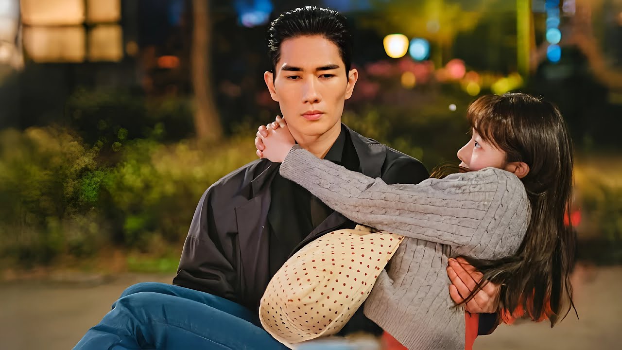 The strongest gangster boss is forced to become CEO of the company to protect his subordinates