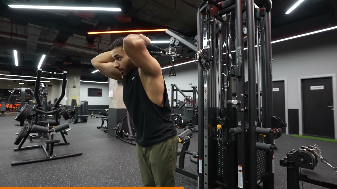 التمرين الخامس  : 8 - 12 مرة