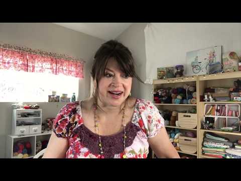 Episode 9: The Golden Hour, Emma Sweater, and Mermaid Tail Socks!