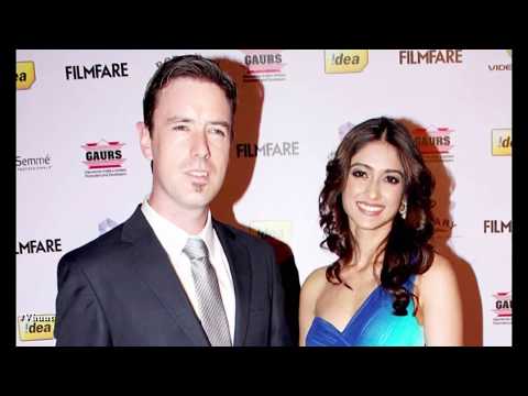 Ileana  Birthday  Bash - Bollywood Gossip 2016