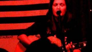 Lori McKenna - &quot;Stealing Kisses&quot; - Atlanta - Sept 19,2010