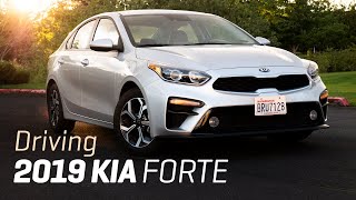 Driving 2019 KIA FORTE - CAR TOUR 2020 , POV , Engine Sound , First Impressions 0-60 , REVIEW