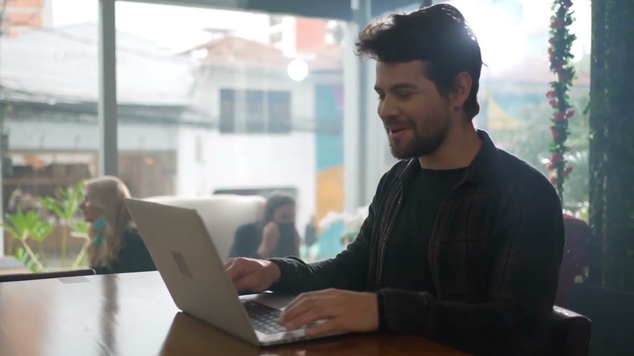 Stable Diffusion Captioning & Viral Clips: BLIP-2, Recognize Anything, Vizard