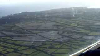preview picture of video 'Flight from Inis Mór to Inis Oírr in the Aran Islands'