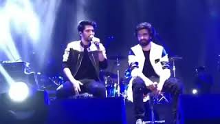 Ghar Se Nikalte Hi | Armaan Malik &amp; Amaal Mallik Together In Live Concert |