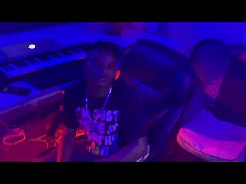 Tunaomba mashabiki zetu muwe na subira🎵💯🔥🔥 (Javanny mpambe studio session)