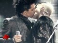 Adam Lambert - Kisses a guy on stage 