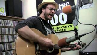 Amos Lee - Windows Are Rolled Down - Live at Lightning 100