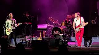 Todd Rundgren, Adrian Belew: &quot;Pretty Pink Rose&quot; (10/8/2022; Celebrating David Bowie; San Jose, CA)