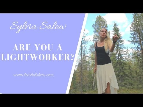 10 SIGNS YOU'RE A LIGHTWORKER | (And What It Means)