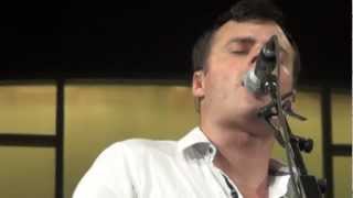 Downhere - Marc Martel - Somebody To Love (HD)