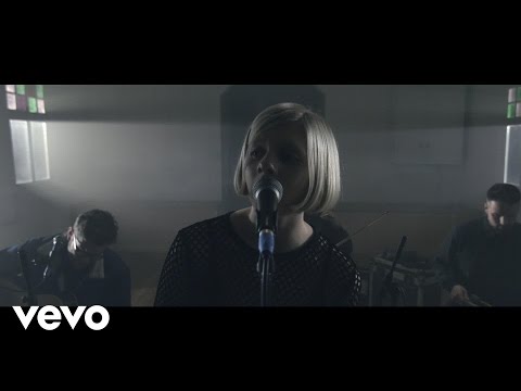 AURORA - Running With The Wolves (Live Session)