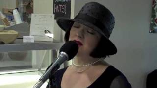 Christine Rosholt sings 
