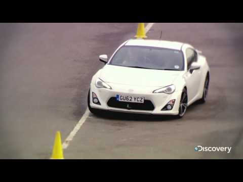 Fifth Gear: Renault Megane Versus Toyota GT 86