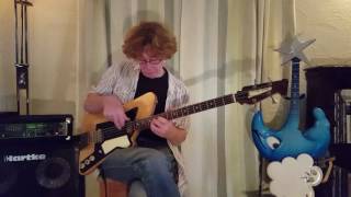 Video thumbnail for Bass Files #2 Burns Weill Superstreamline 1959  played live by David Greenaway by TheGuitarCollection