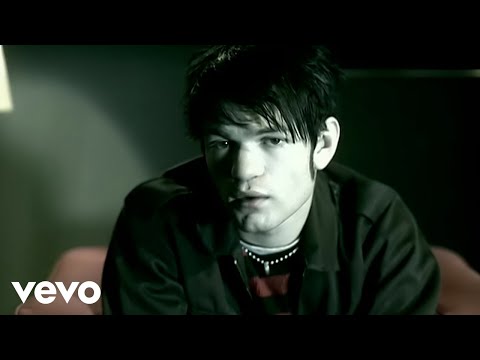 Sum 41 - Pieces (Official Music Video)