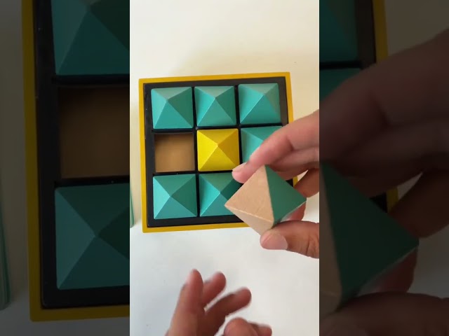 Vídeo relacionado con Juegos de Logica para Niños, Juguetes para Niños de 5 6 7 8 Años, Juego de Lógica Escapa del Atasco Puzzle, Juego de Rompecabezas Tablero Familiares 360 Desafios Juegos de Viaje Educativos